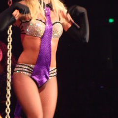 Britney Spears nouveau look en concert !