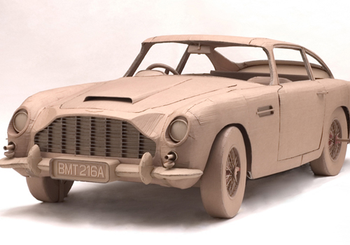 voiture en carton