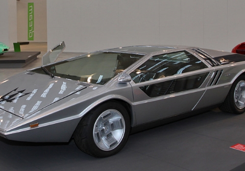 Maserati Boomerang