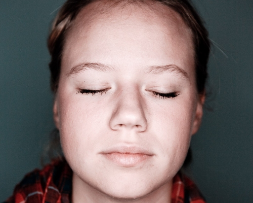 portrait yeux fermés