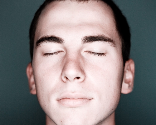portrait yeux fermés