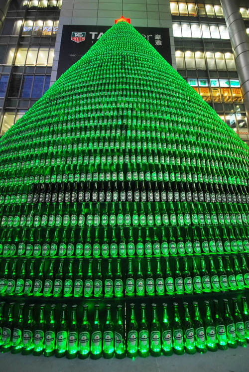 sapin en bouteilles de bière