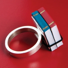 Book Ring