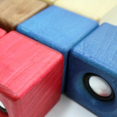 Mini Wood Speaker