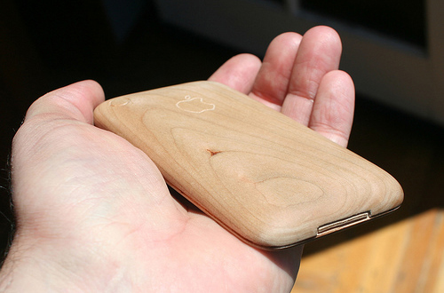 iPhone de bois : fini