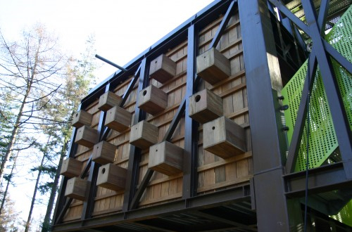 facade d'un coté avec balcons