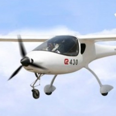 Yuneec E430 : premier avion électrique