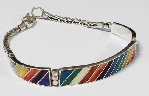 Bracelet péruvien avec pierres naturelles colorées (photo)