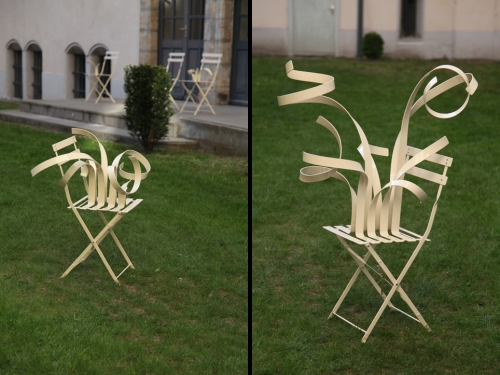 photo des chaises en vrille de Suzy Lelièvre