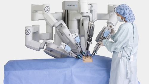 Robot Da Vinci à l’hôpital