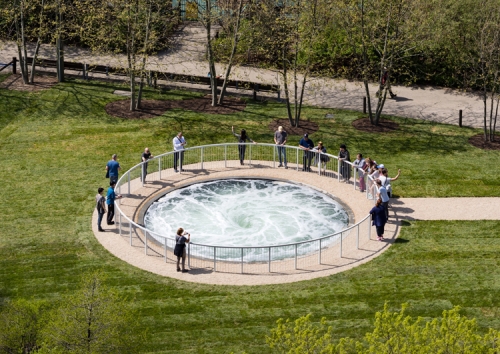 Photo de Descencion de Anish Kapoor