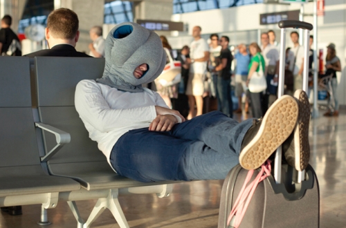 L'oreiller mobile Ostrich Pillow