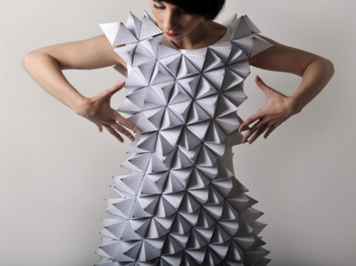 robe origami par Amila Hrustic