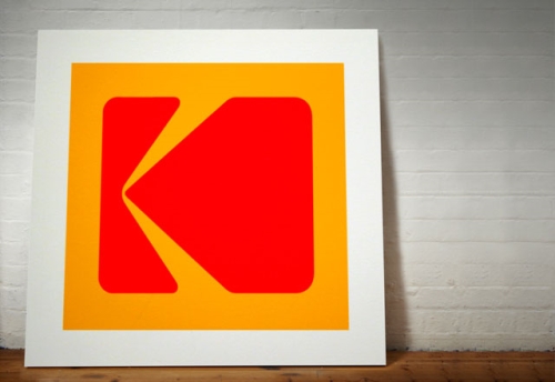 image : logo sans lettres : quelle marque ?